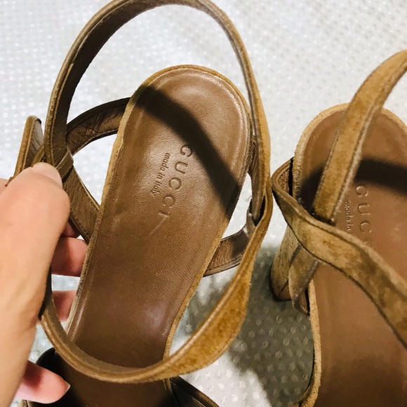 Gucci suede heels - Picture 6 of 13